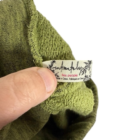 Free People Intimately Women’s Fleece Pull On Sweat Shorts in Green Size XS - Picture 3 of 9